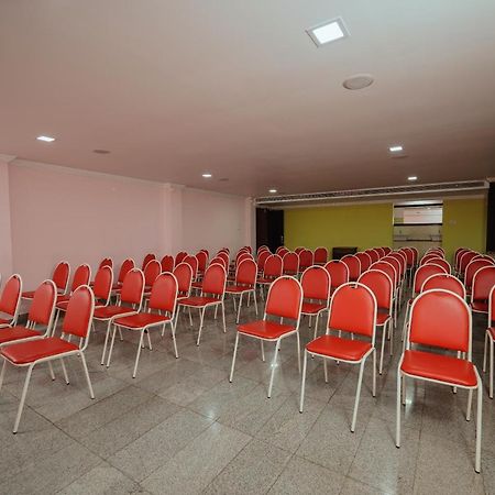 Hotel Oneiro Thrissur エクステリア 写真